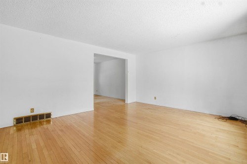 8616 179 Street, Edmonton, AB - Indoor Photo Showing Other Room