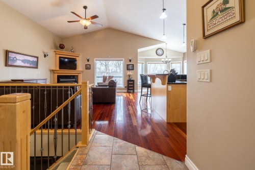 135 Fraser Way, Edmonton, AB - Indoor