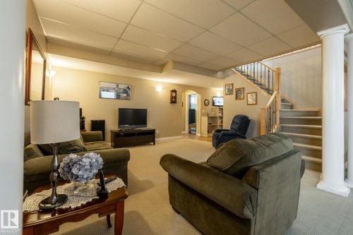 135 Fraser Way, Edmonton, AB - Indoor