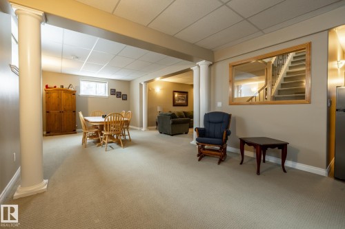 135 Fraser Way, Edmonton, AB - Indoor Photo Showing Other Room
