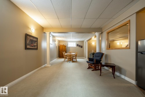 135 Fraser Way, Edmonton, AB - Indoor Photo Showing Other Room