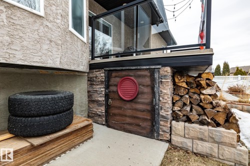 135 Fraser Way, Edmonton, AB - 