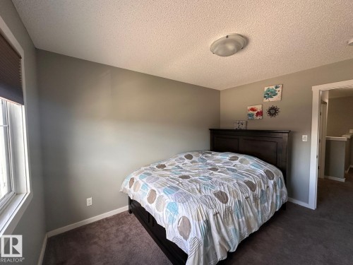 4427 6 Street, Edmonton, AB - Indoor Photo Showing Bedroom
