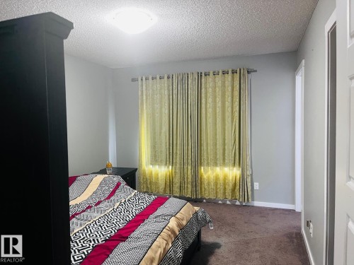 4427 6 Street, Edmonton, AB - Indoor Photo Showing Bedroom
