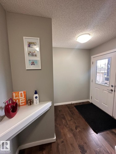 4427 6 Street, Edmonton, AB - Indoor Photo Showing Other Room