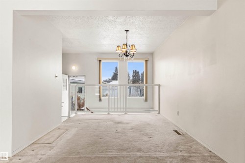 3211 70 Street, Edmonton, AB - Indoor Photo Showing Other Room