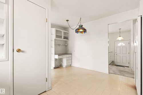 3211 70 Street, Edmonton, AB - Indoor Photo Showing Other Room