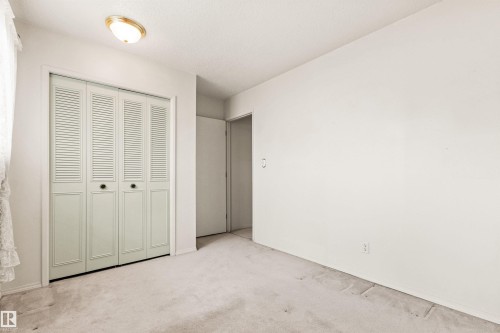 3211 70 Street, Edmonton, AB - Indoor Photo Showing Other Room