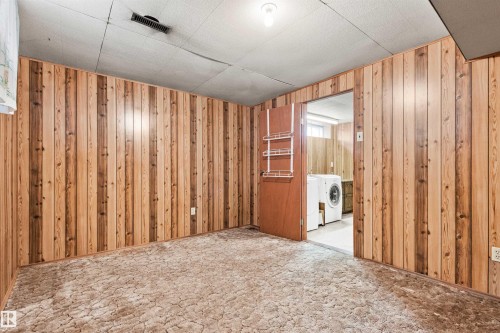 3211 70 Street, Edmonton, AB - Indoor Photo Showing Other Room