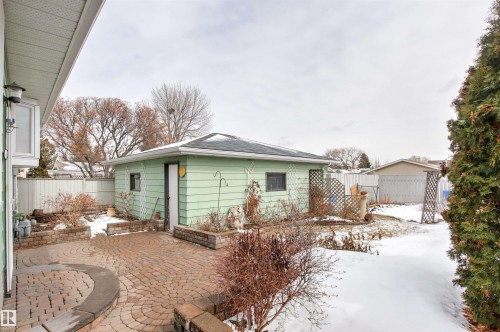3211 70 Street, Edmonton, AB - Outdoor