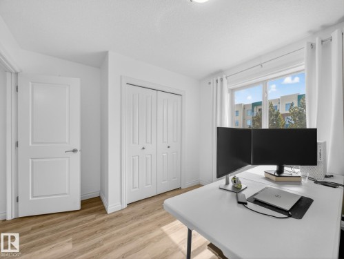 718 Adams Way, Edmonton, AB 