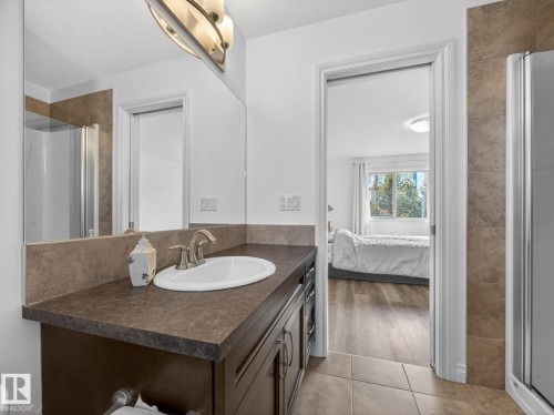 718 Adams Way, Edmonton, AB 