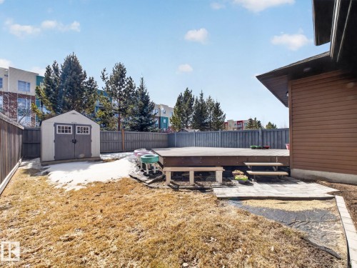 718 Adams Way, Edmonton, AB 