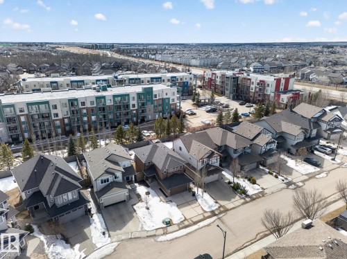 718 Adams Way, Edmonton, AB 