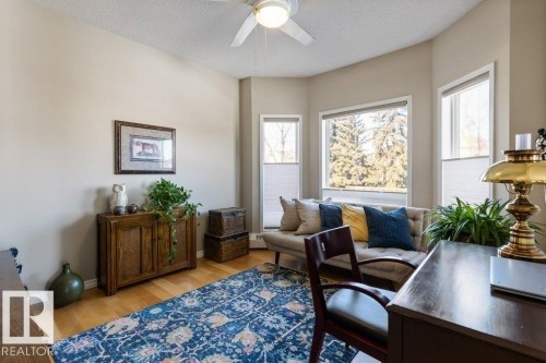 203 15499 Castle Downs Road, Edmonton, AB - Indoor Photo Showing Living Room