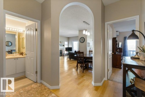 203 15499 Castle Downs Road, Edmonton, AB - Indoor