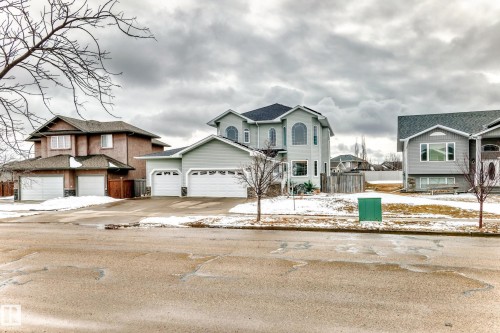 6903 38 Avenue, Camrose, AB - Outdoor With Facade