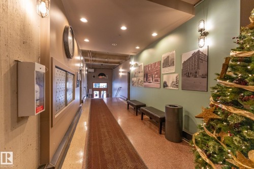 302 10169 104 Street, Edmonton, AB - Indoor Photo Showing Other Room