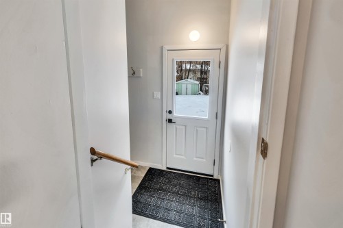 9 Broadview Crescent, St. Albert, AB - Indoor Photo Showing Other Room