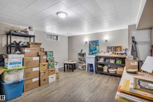 9 Broadview Crescent, St. Albert, AB - Indoor