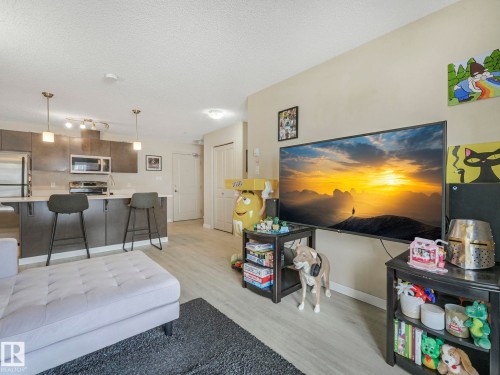 110 508 Albany Way, Edmonton, AB - Indoor