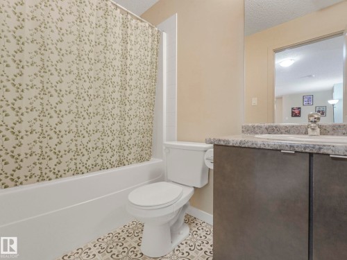 110 508 Albany Way, Edmonton, AB - Indoor Photo Showing Bathroom