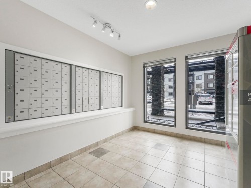 110 508 Albany Way, Edmonton, AB - Indoor Photo Showing Other Room