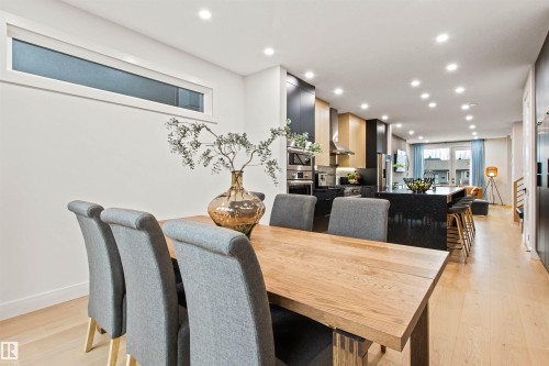 8944 145 Street, Edmonton, AB - Indoor Photo Showing Dining Room