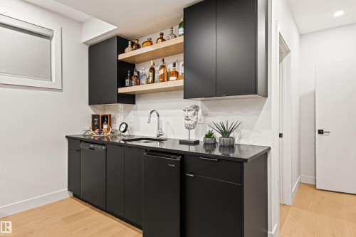 8944 145 Street, Edmonton, AB - Indoor