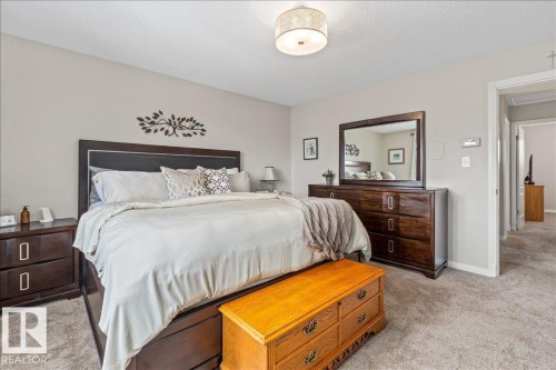 19 Lincoln Crescent, St. Albert, AB - Indoor Photo Showing Bedroom