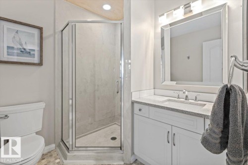 19 Lincoln Crescent, St. Albert, AB - Indoor Photo Showing Bathroom