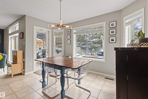 607 77 Street, Edmonton, AB - Indoor Photo Showing Dining Room