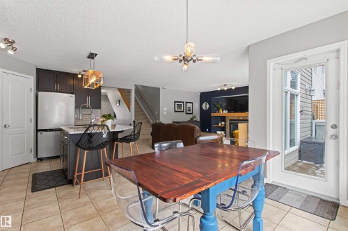 607 77 Street, Edmonton, AB - Indoor Photo Showing Dining Room