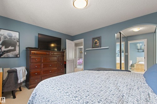 607 77 Street, Edmonton, AB - Indoor Photo Showing Bedroom