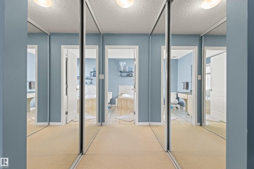 607 77 Street, Edmonton, AB - Indoor Photo Showing Other Room