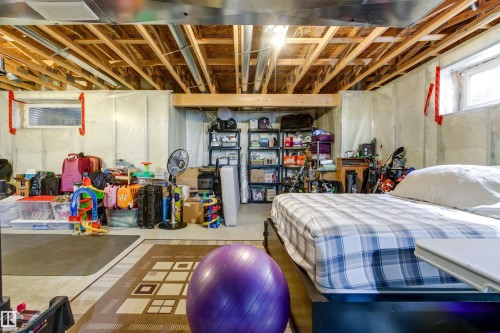 607 77 Street, Edmonton, AB - Indoor Photo Showing Basement