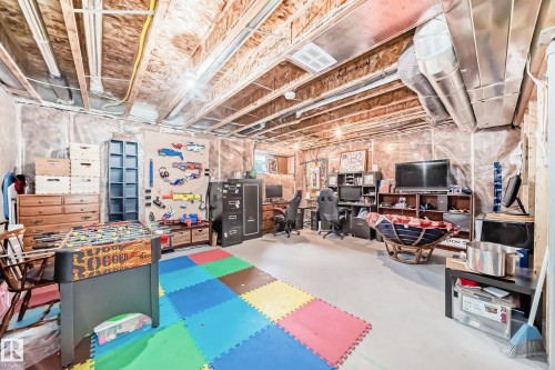 48 Gladstone Bend, Spruce Grove, AB - Indoor Photo Showing Basement