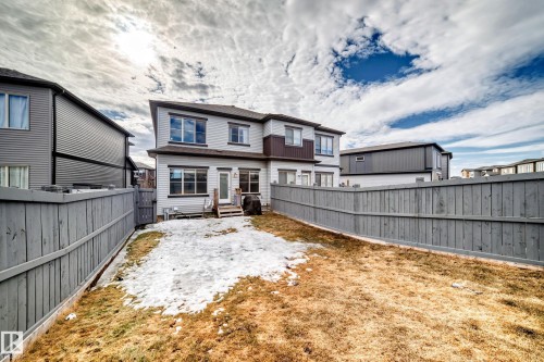 48 Gladstone Bend, Spruce Grove, AB - Outdoor