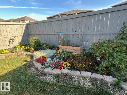 48 Gladstone Bend, Spruce Grove, AB - Outdoor
