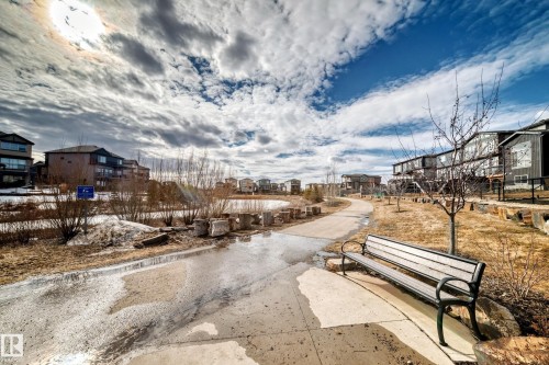 48 Gladstone Bend, Spruce Grove, AB - Outdoor