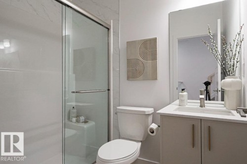 5047 Cawsey Link, Edmonton, AB - Indoor Photo Showing Bathroom