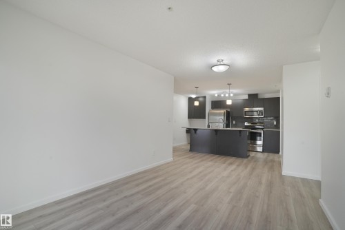 114 3357 16A Avenue, Edmonton, AB - Indoor Photo Showing Other Room