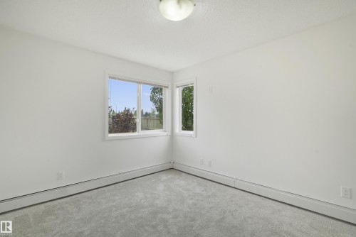 114 3357 16A Avenue, Edmonton, AB - Indoor Photo Showing Other Room