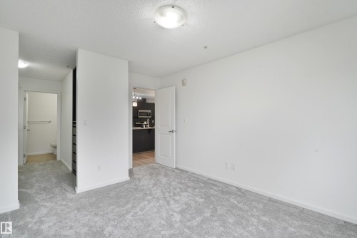 114 3357 16A Avenue, Edmonton, AB - Indoor Photo Showing Other Room