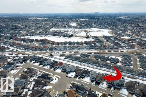 7605 165A Avenue, Edmonton, AB - Outdoor With View