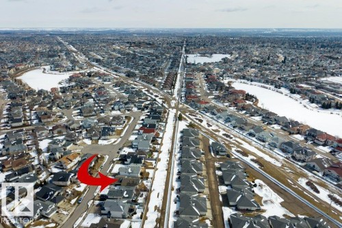 7605 165A Avenue, Edmonton, AB - Outdoor With View