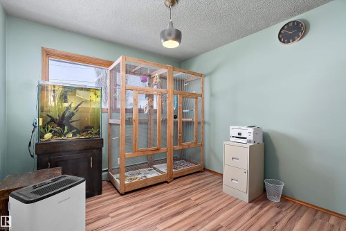 4710 54 Avenue, Wetaskiwin, AB - Indoor