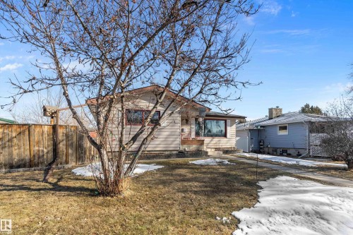 4710 54 Avenue, Wetaskiwin, AB - Outdoor