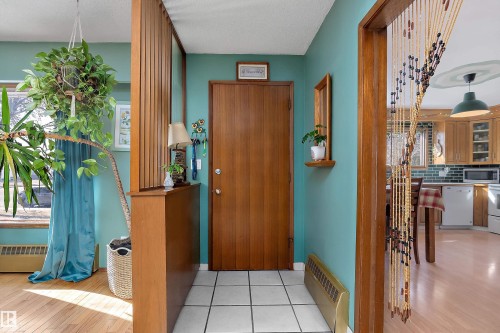 4710 54 Avenue, Wetaskiwin, AB - Indoor Photo Showing Other Room