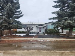 4636 46 Avenue Evansburg, AB T0E 0T0